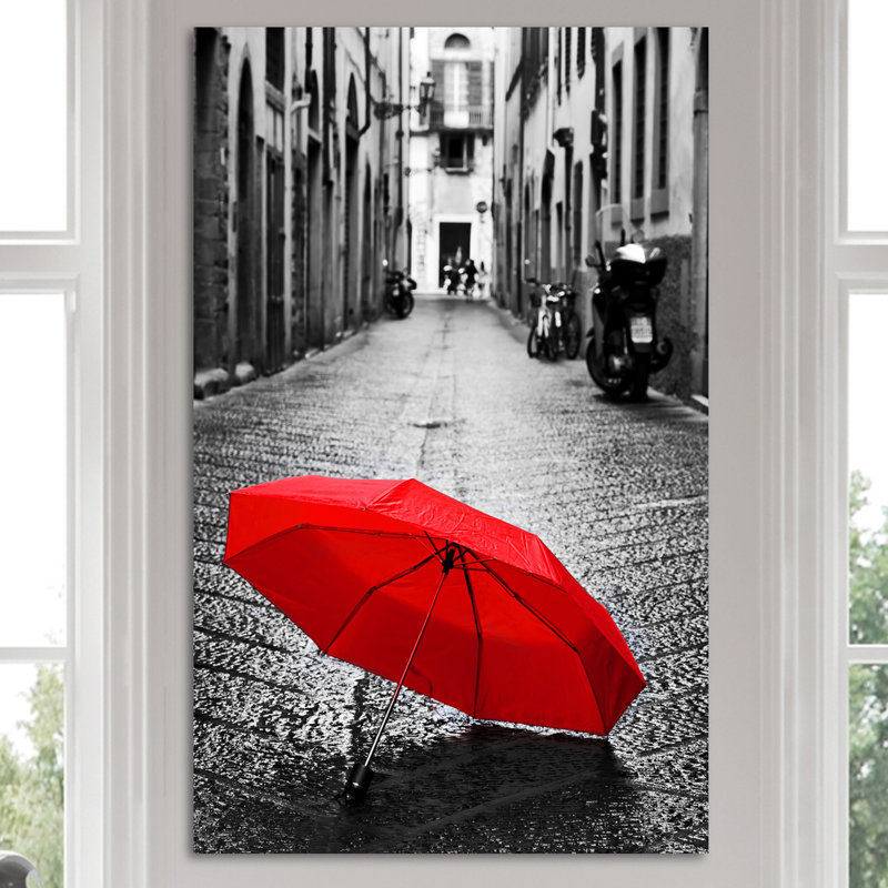 «Lost Umbrella», reproduction de photo sur toile tendue, H 60 po x l 36 po x P 1,5 po