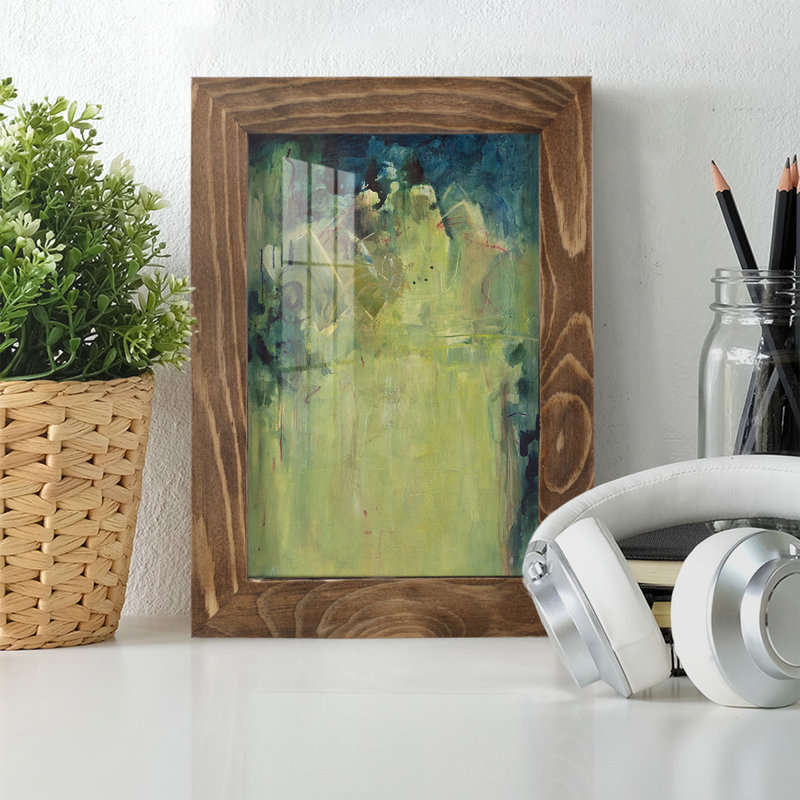 Galyna Paradise Falls II, encadré sur papier, H 6 po x l 4 po x P 1 po, Noyer