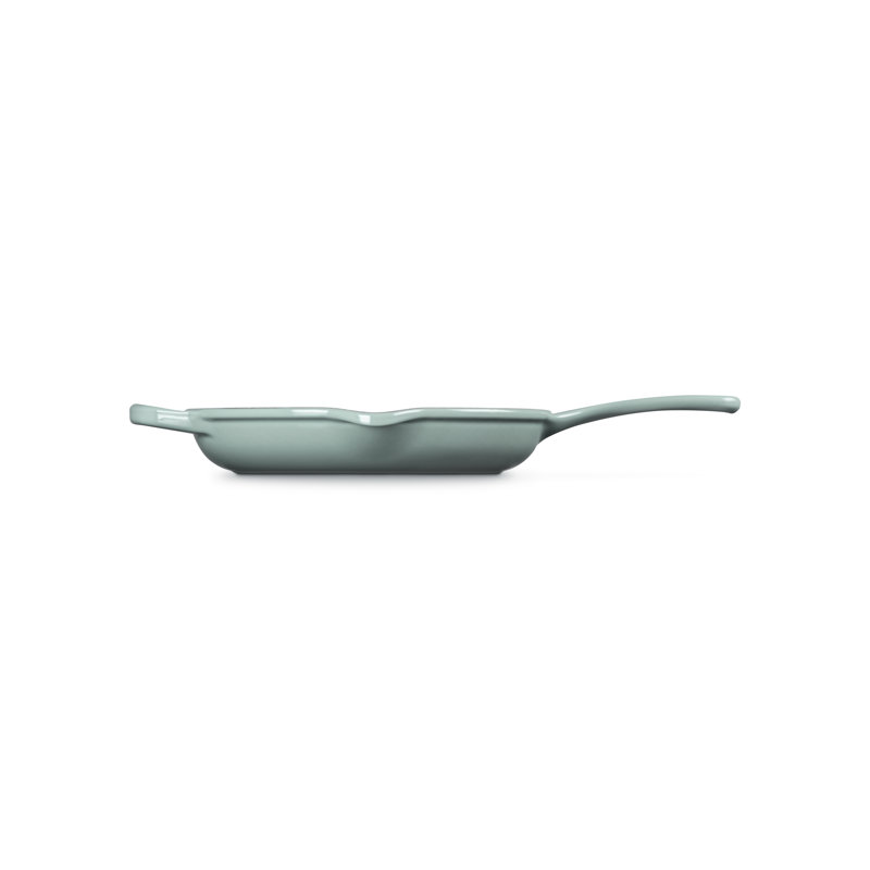 Le Creuset Signature Skillet, Sea Salt, 9"