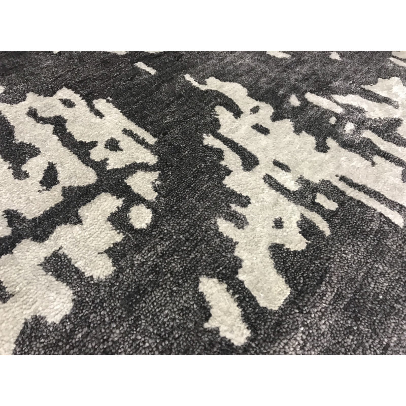 Trenton Abstract Area Rug