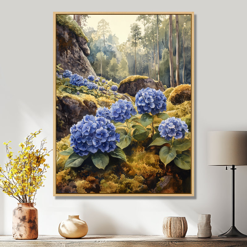 Francine hortensias dans un jardin moussu - art mural d'hortensias pour le salon, H 32 po x l 16 po, Crème, crème