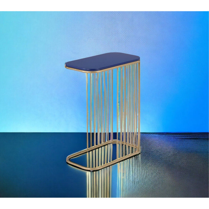 Table d'appoint bleue et dorée avec utilitaire de présentation exceptionnel à des fins extraordinaires