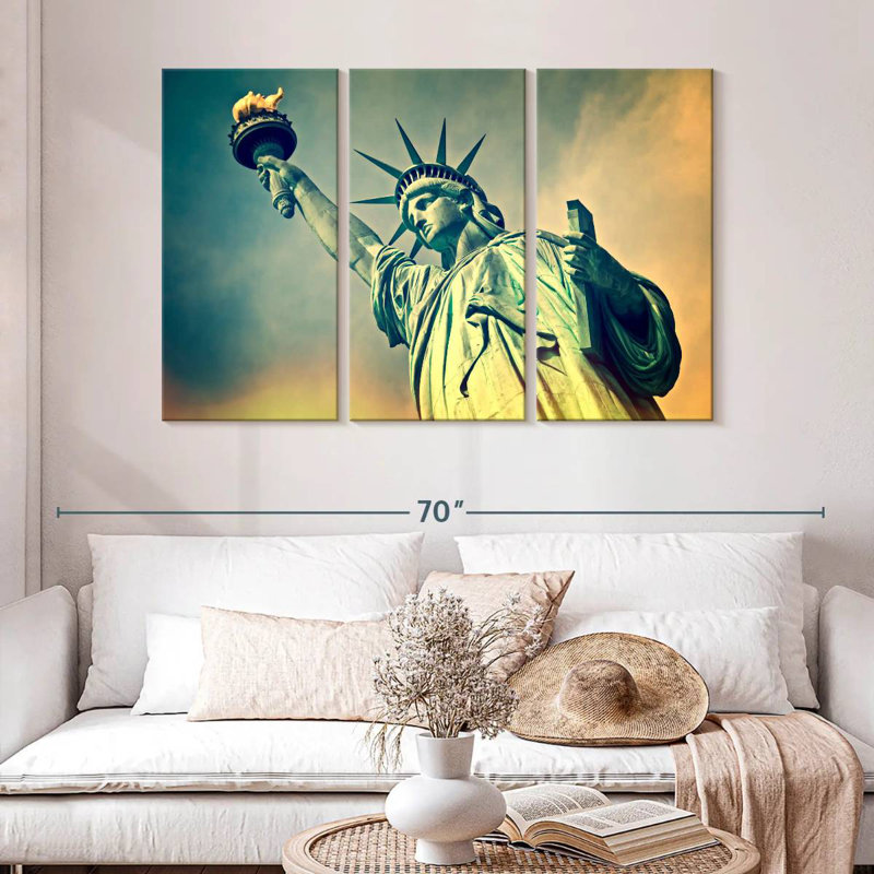 Aime Iconic Liberty Statue, 32" H x 50" W