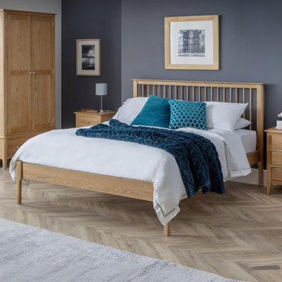 Mapleview Metal Bed