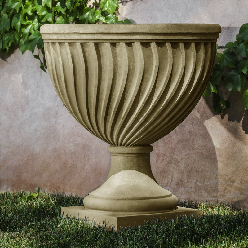 Quadrille Handmade Planter, English Moss