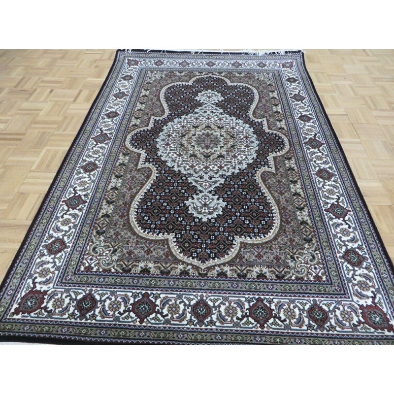 Tapis noir / rouge noué à la main de conception unique 4 pi 8 po x 6 pi 10 po Harrogate