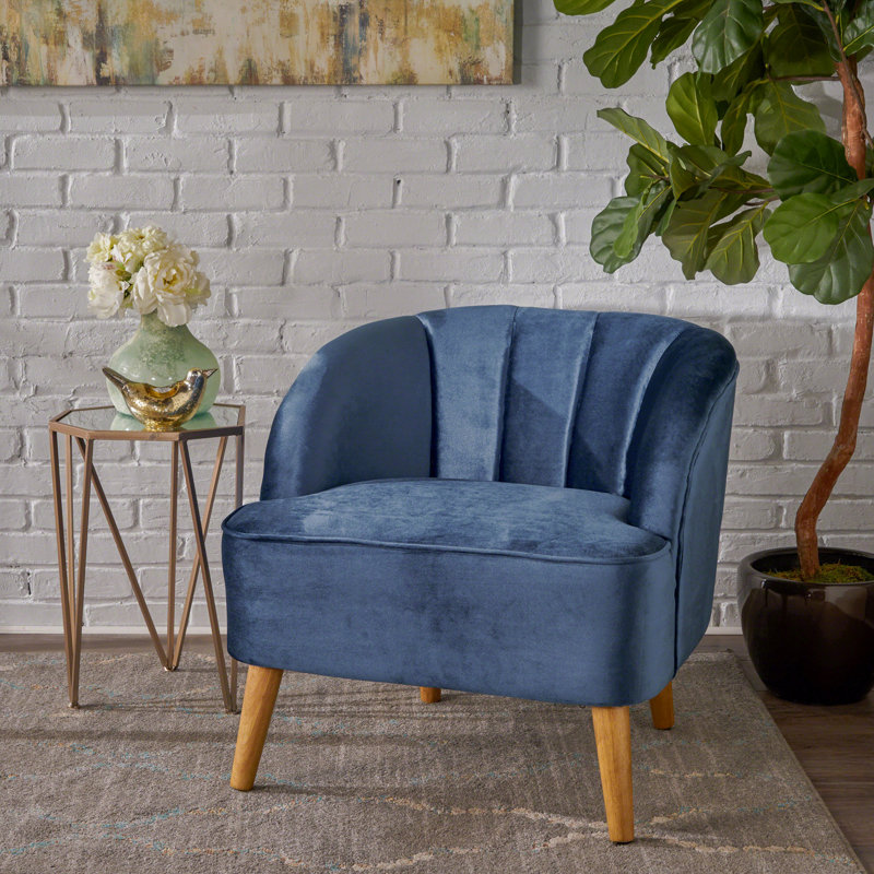 CHAISE