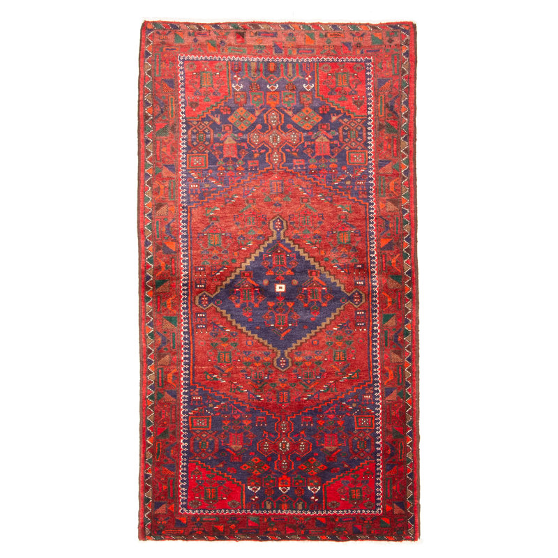 Andelz Red Rug 3'8" x 7'0"