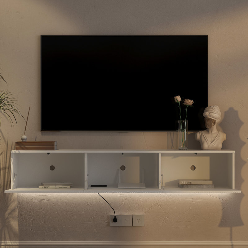 Meuble télé suspendu avec éclairage DEL, armoire blanche laquée pour salon, 3 ports de recharge standard et 2 ports pour consoles de jeux, étagères ouvertes pour télécommandes multimédias, matériau, profondeur 72,59 pouces, largeur 12,12 pouces.