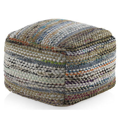 Pouf