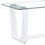 Ensemble de table et de chaises. Une table de salle à manger rectangulaire comprend un plateau en verre trempé et un support en panneau de fibres à densité moyenne blanc élégant.-120329525