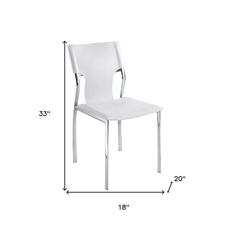 Ensemble de quatre chaises d'appoint en métal et cuir blanc et argent