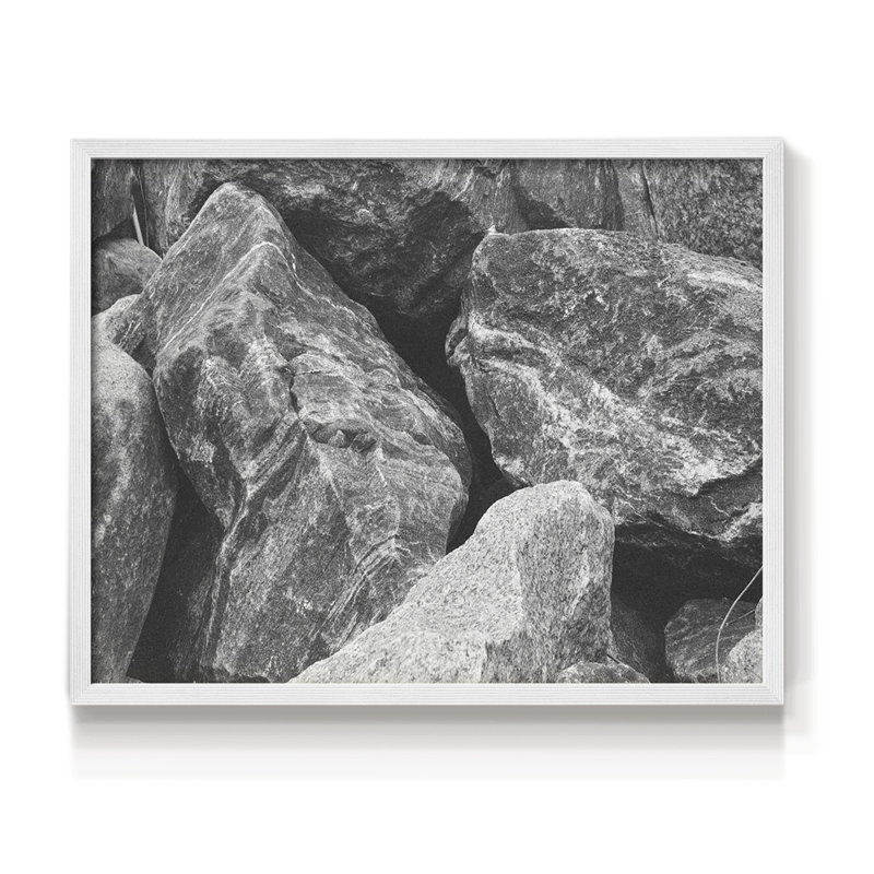 Found Textures VII - Reproduction encadrée - Restickable, H 8 po x l 10 po, Blanc