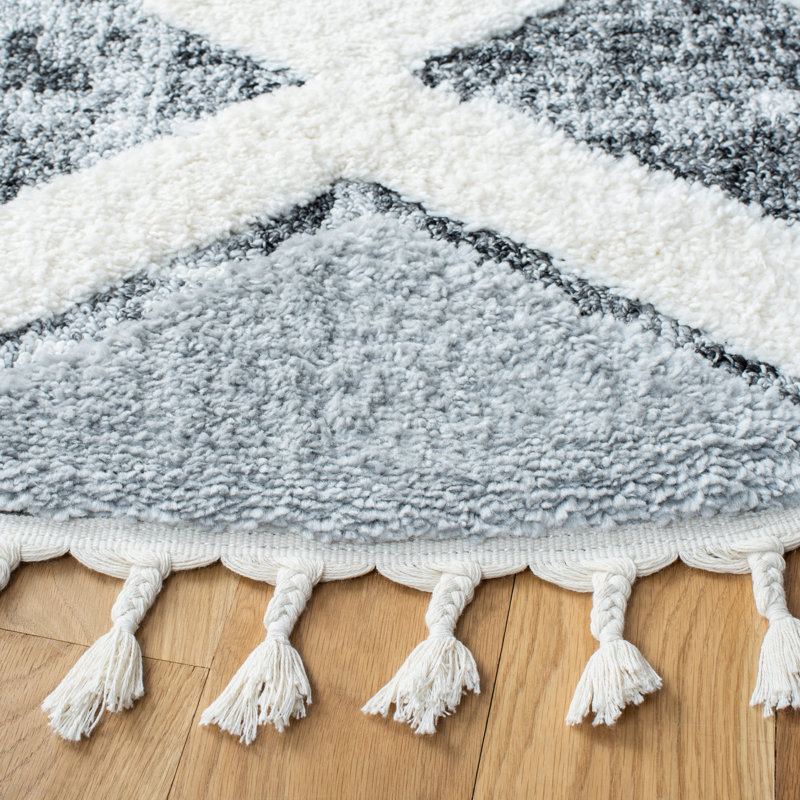 Jovie Moroccan Tassel Shag Performance Southwestern Rug, Round 6'7"