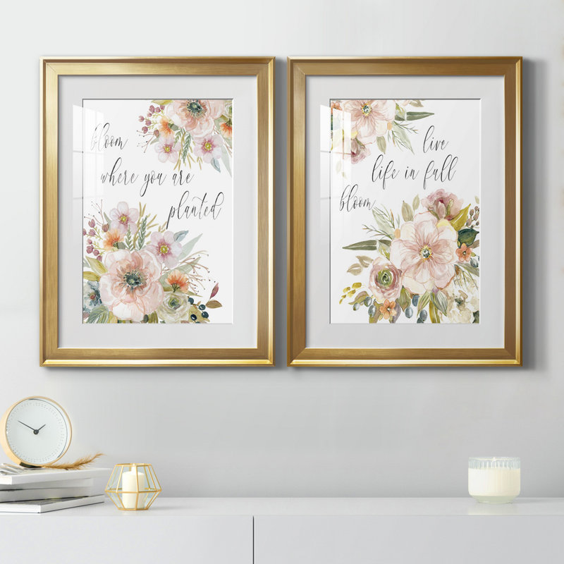 «Peach Bloom I», ensemble de 2 impressions, Blanc, Papier encadré doré, H 22,5 po x l 61 po x P 1,5 po