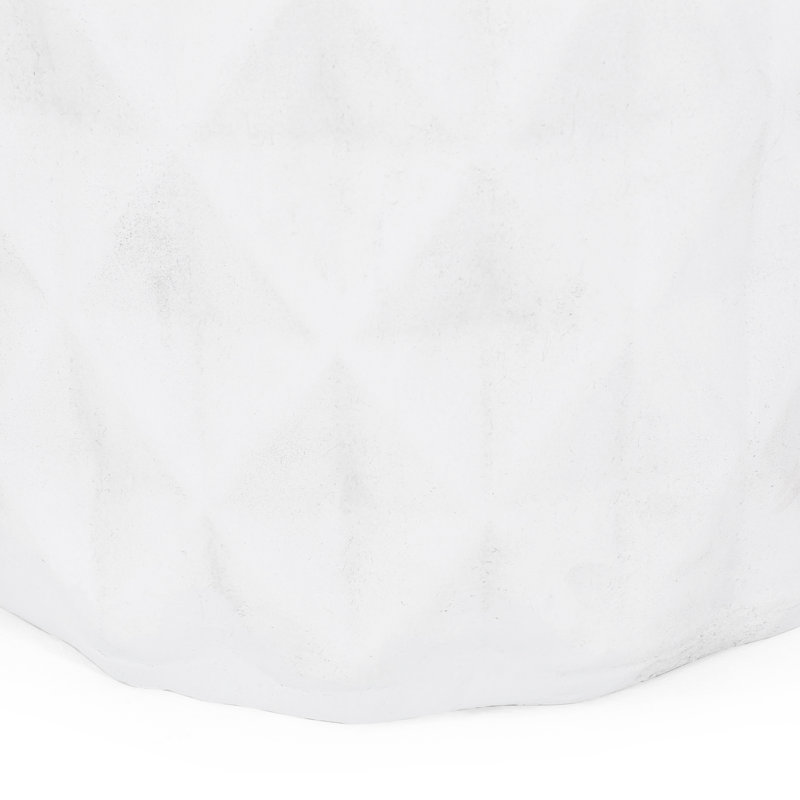 Table de bout d'extérieur moderne en béton léger, au design géométrique, fonctionnel et sans assemblage, P 15,35 po x H 19,07 po, finition blanc antique, tactile, fonctionnel, assemblage requis, largeur 15,35 po