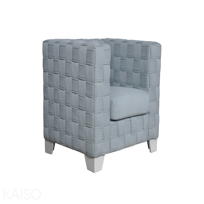 Chaise en chenille clair sarcelle clair et finition blanche