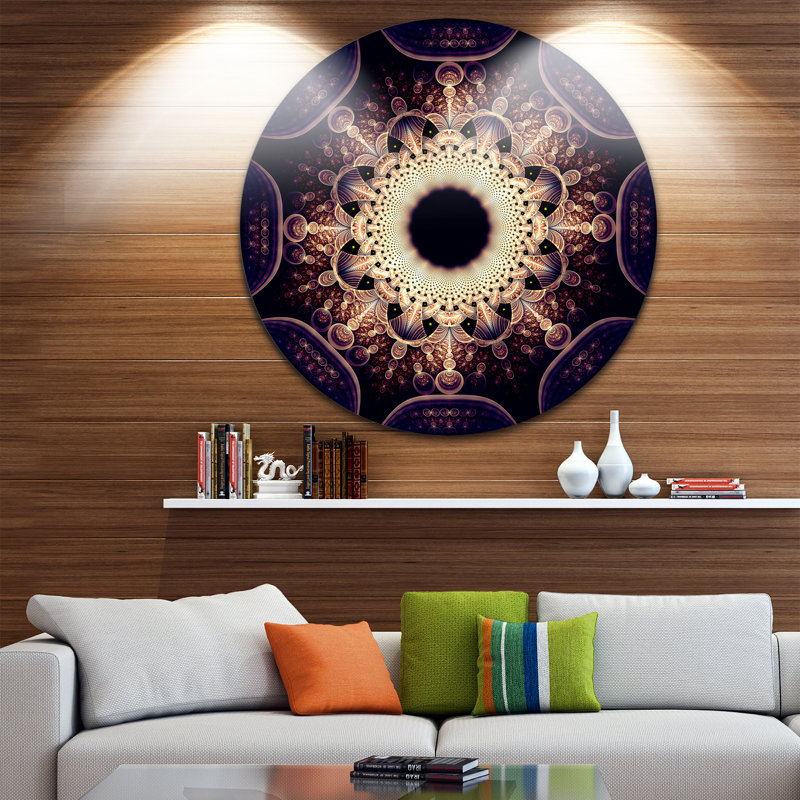 « rounded symmetrical yellow fleur », impression sur métal, H 23 po x l 23 po x P 1 po