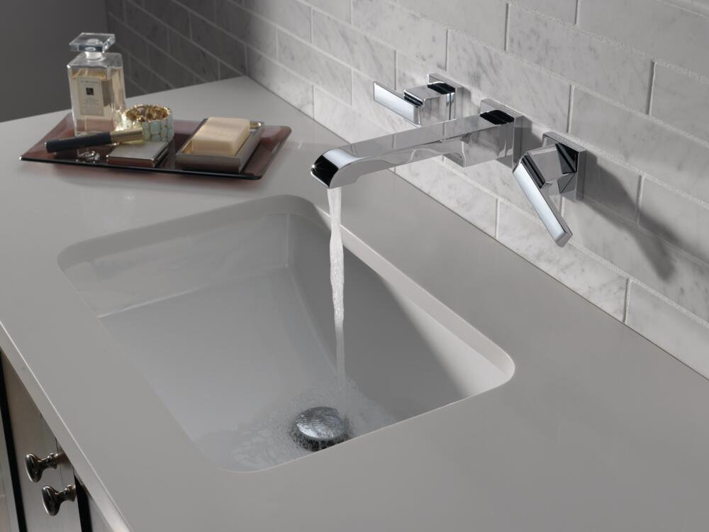 Ara Wall-Mounted Bathroom Faucet, Chrome