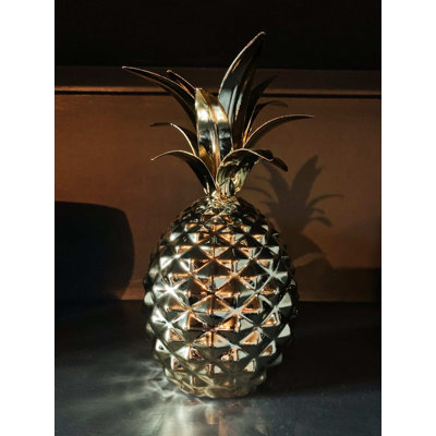 Dranesville Food & Beverage Figurines & Sculptures