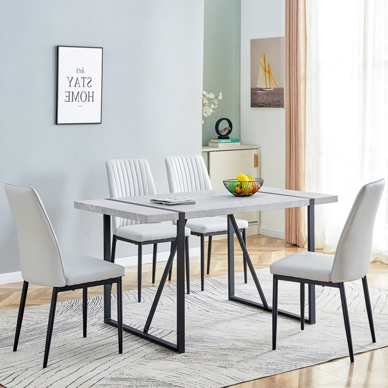 Ensemble de table de salle à manger rectangulaire pour 4