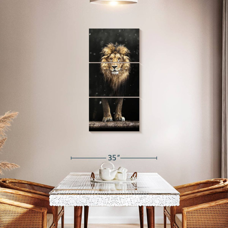 Lion sombre, H 27 po x l 12 po