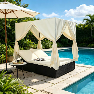 Méridienne d'extérieur à double méridienne avec rideaux, causeuse de patio à dossier réglable avec structure en acier robuste pour terrasse près de la piscine