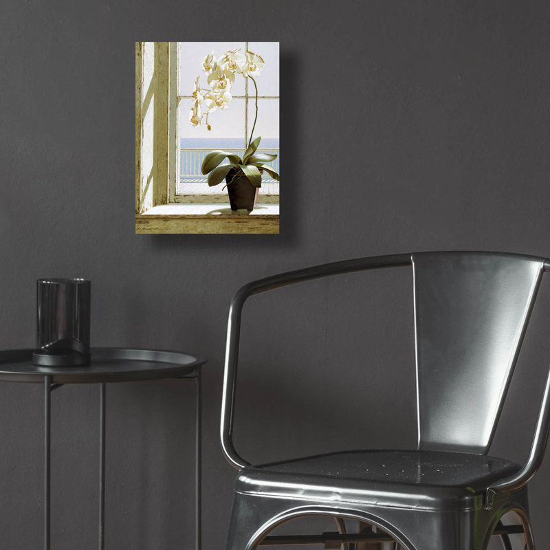 «Flower In Window» par Zhen-Huan Lu, H 16 po x l 12 po x P 0,13 po
