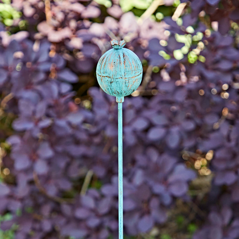 Iron Garden Statue, Blue