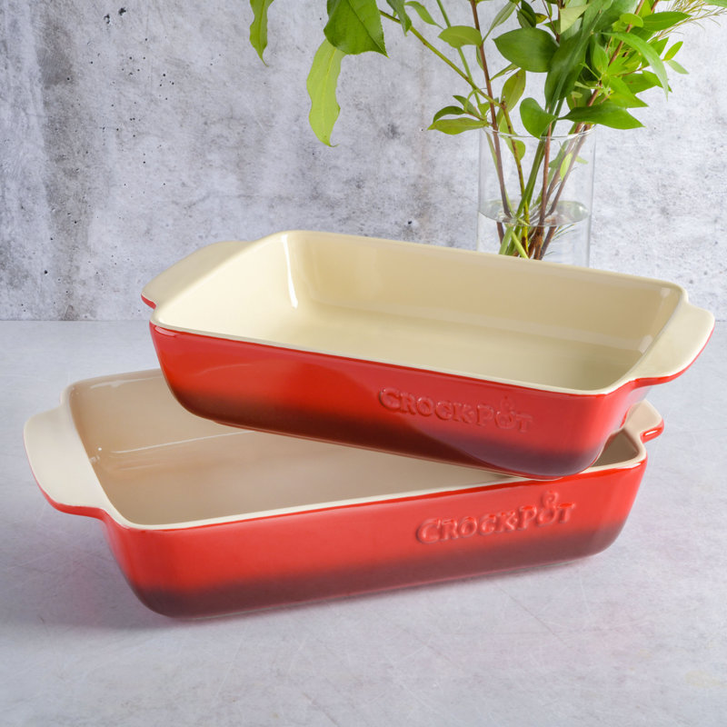 Gradient Red Ceramic Bakeware Set with Integrated Handles