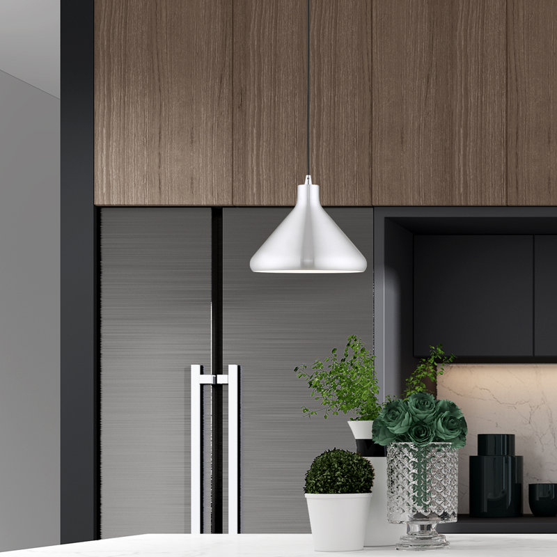 Luminaire suspendu conique à 1 lumière Schultz, Aluminium brossé, H 14 po x l 10,5 po x P 10,5 po