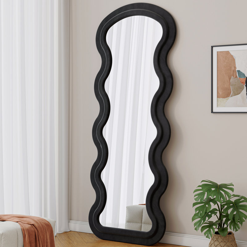 Miroir de plancher pleine longueur Wave pour le salon de la chambre à coucher suspendu ou contre le mur, Noir