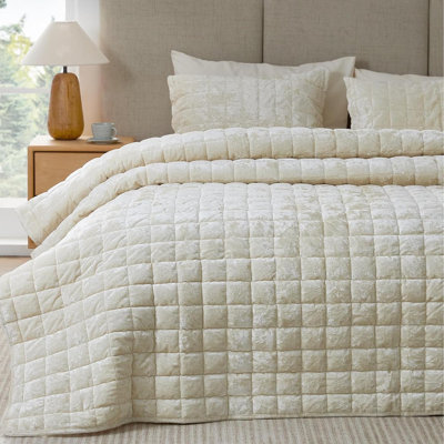 Velvet Quilt Set Queen Size - Luxury Velvet Comforter Bedding Set 3 Pieces, Soft Cozy Shiny Cream White Oversized Bedspread Coverlet For All Seasons With 2 Pillow Shams
