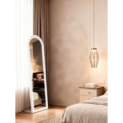 Miroir de 63 po x 20 po à fixation murale pleine longueur, netteté de réflexion HD, processus de réglage de la luminosité en continu, miroir de suspension avec élément de support galvanisé avec modes d'éclairage chaud, naturel et froid,