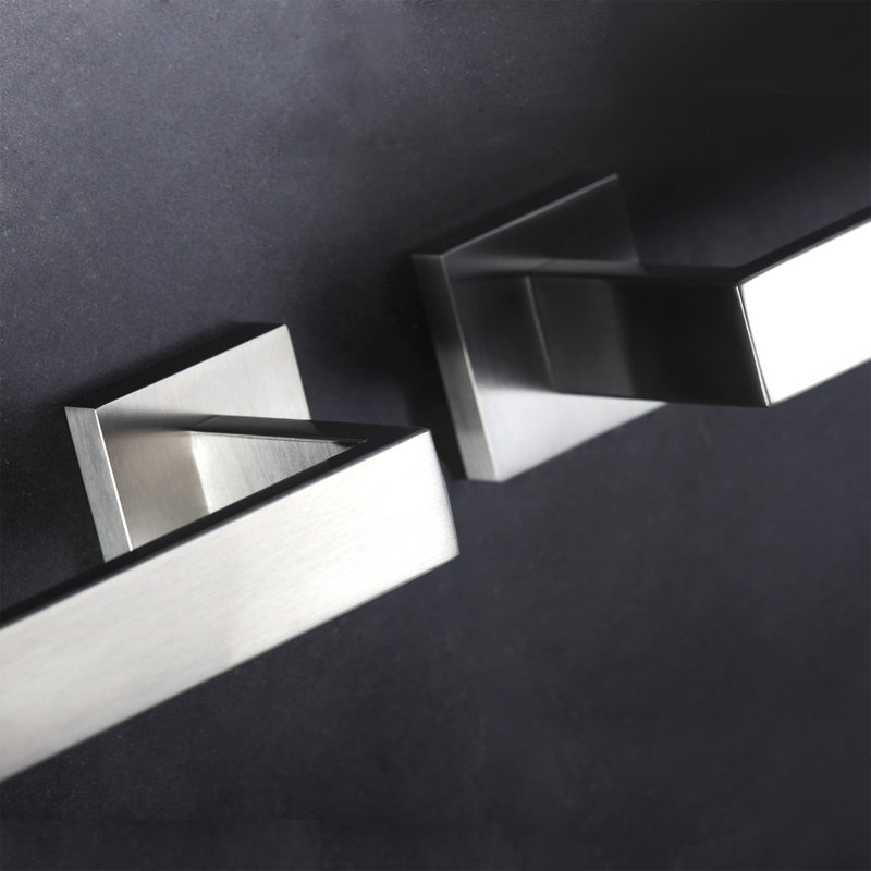 Porte-serviettes mural 25,5 po, Nickel brossé, 24'' 
