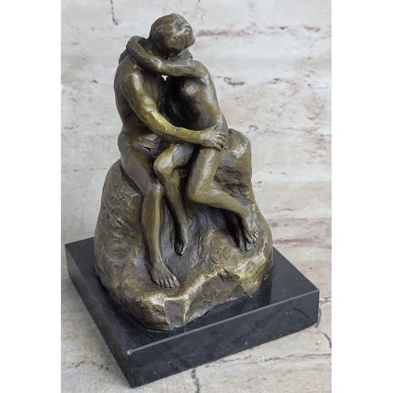 Statue de sculpture en marbre signée Rodin Kiss, amour romantique, bronze