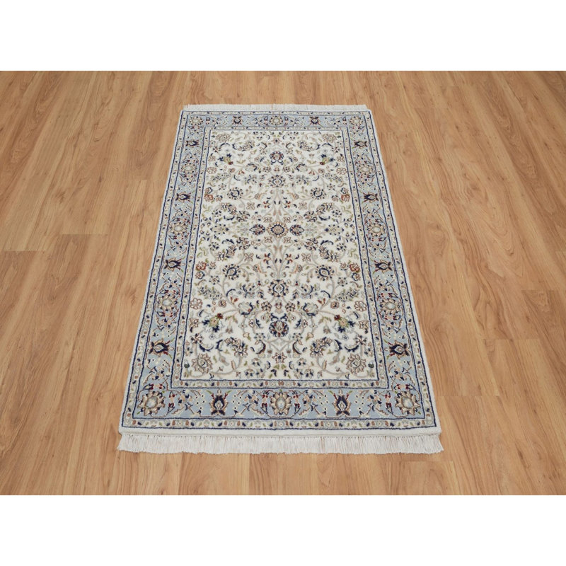 Tapis oriental blanc perle 3 pi 2 po x 5 pi 2 po noué à la main avec motif floral Nain 250 KPSI