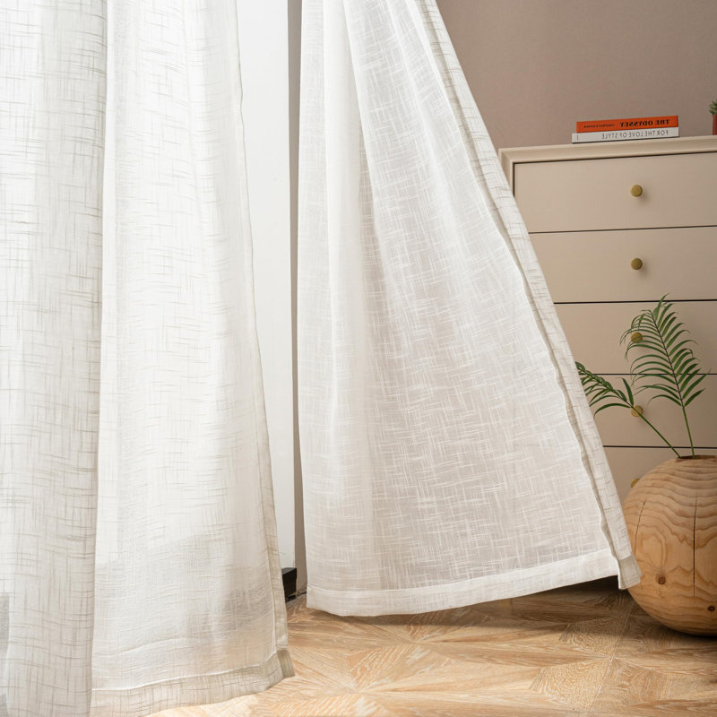Paire de rideaux semi-transparents avec passe-tringle Janie, L 52 po x L 90 po, Blanc