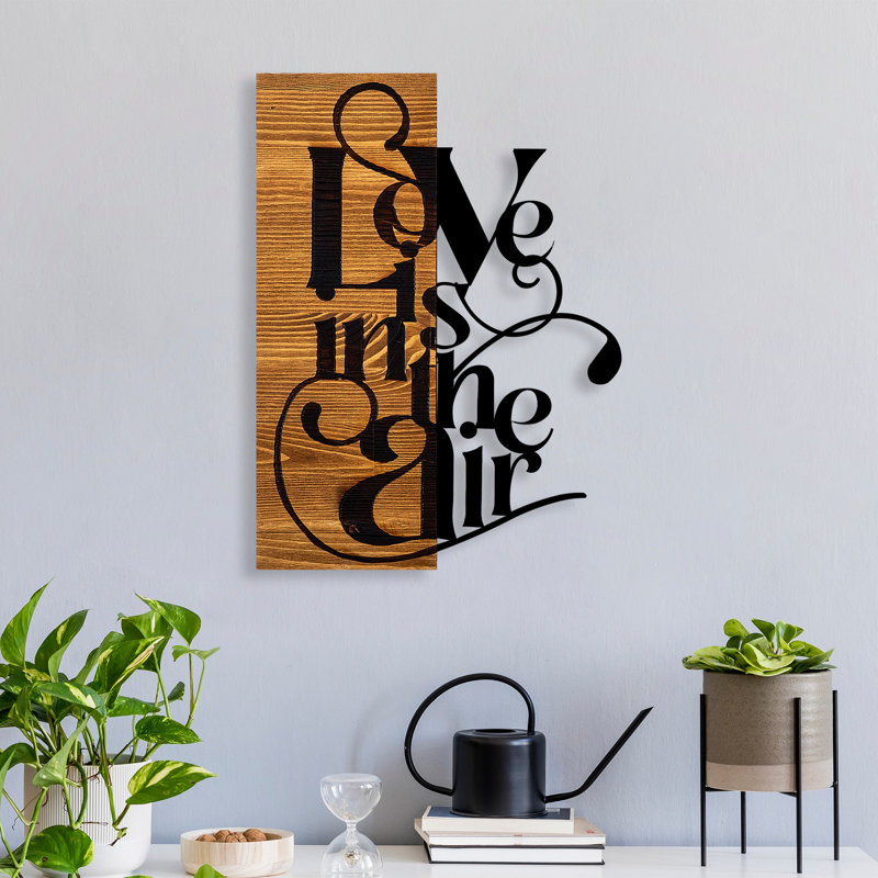 Décoration murale en bois