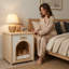 Maison solide pour petits animaux, fonctionnant comme table d'appoint, blanc crème, design minimaliste américain