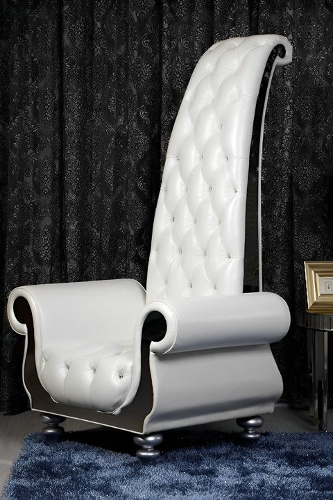 Accent Chairs