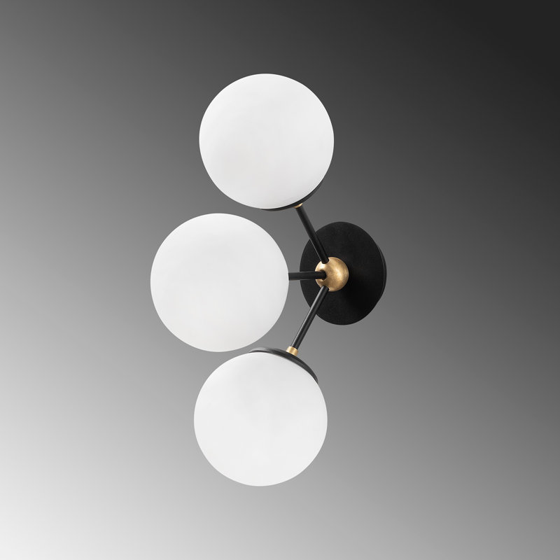 Romeo Armed Sconce