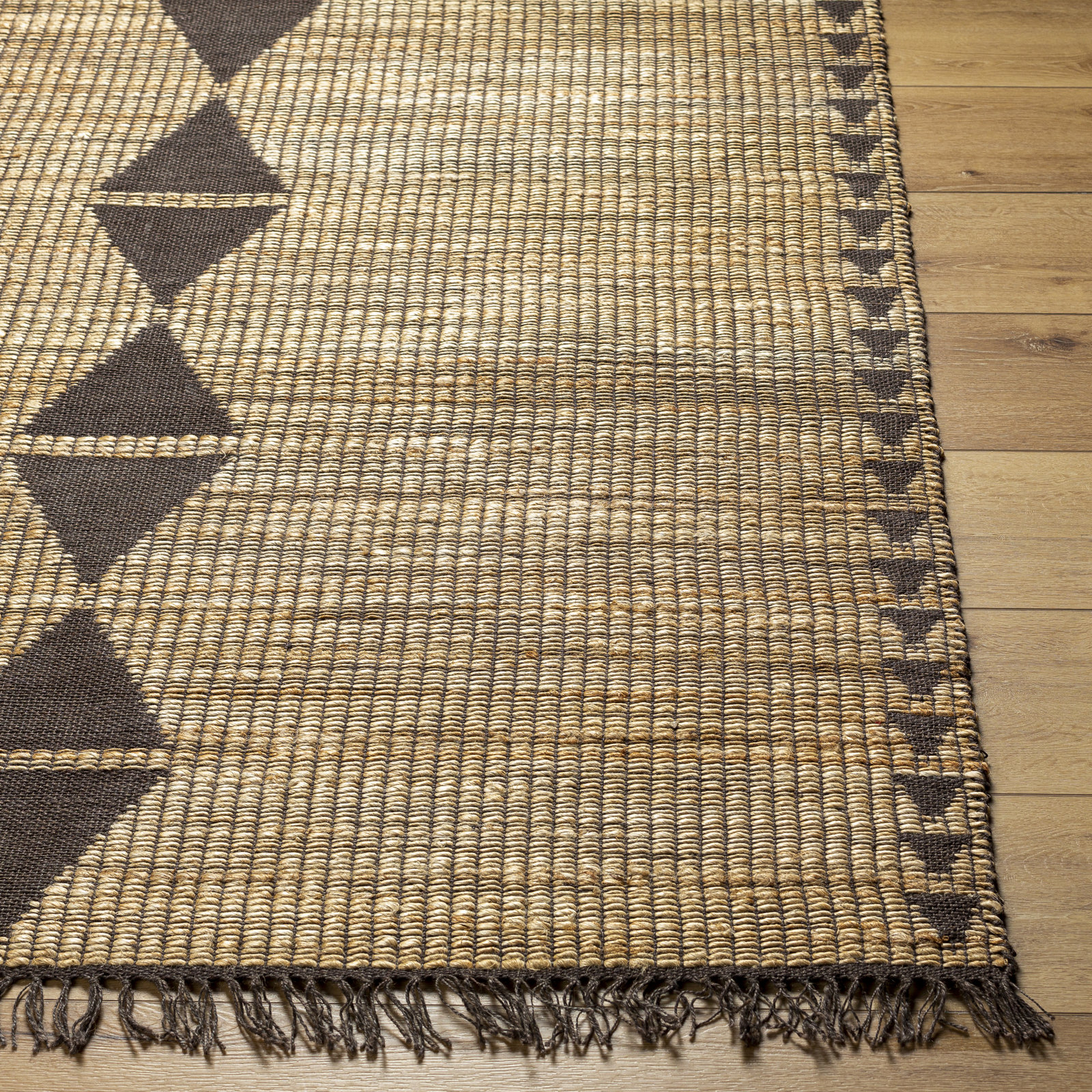 Dulcie Handmade Jute / Sisal Brown Rug, Rectangle 2'3" x 3'9"