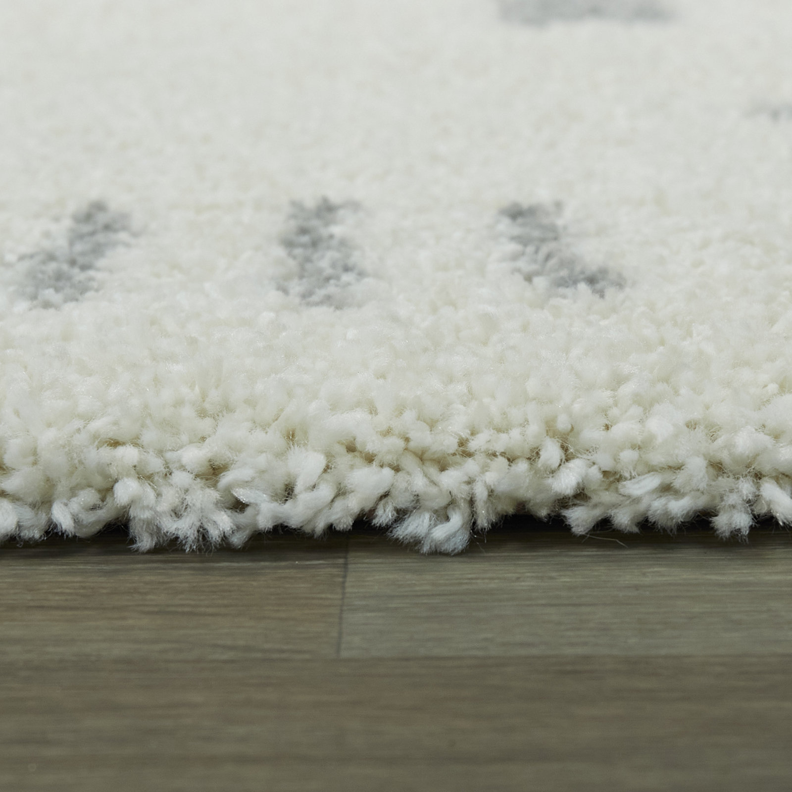 Morin Geometric Shag Rug, Rectangle 6'7" x 9'