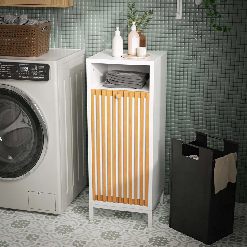 Armoire latérale autoportante avec façade en bambou et panier à linge