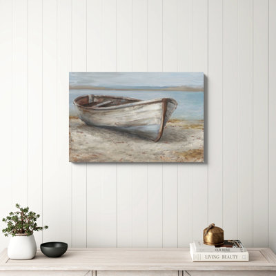 «Whitewashed Boat I» par Ethan Harper, reproduction d'art sur toile