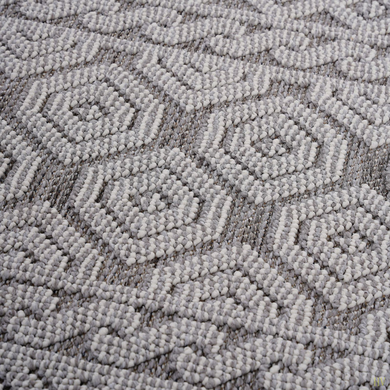 Guros Collection 5X7  Geometric Indoor / Outdoor Area Rug, Rectangle 5'3" x 7'6"