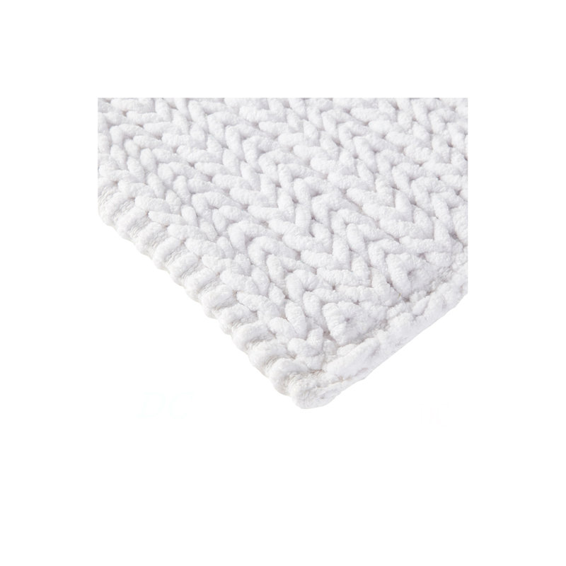 100% Cotton Chenille Chain Stitch Rug, Rectangle 1'5" x 2', White