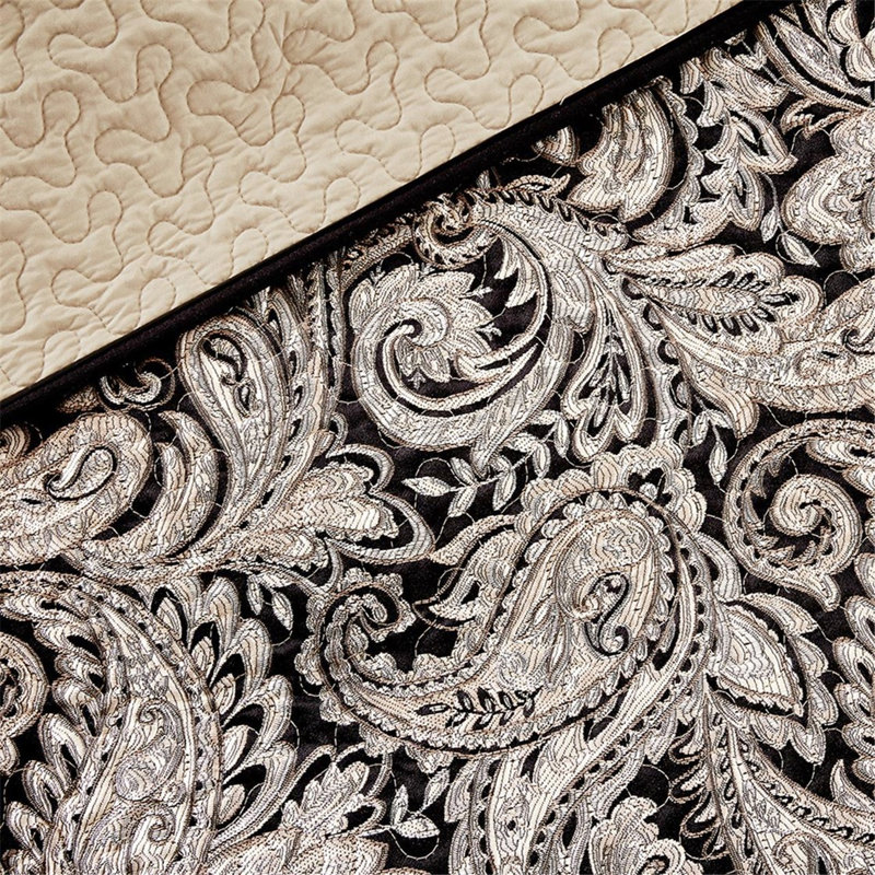 Courtepointe 6 pièces avec coussins décoratifs - double / grand, courtepointe charmante noire, envers en microfibre, rembourrage en coton pour la détente, broderie décorative, attrait intrigant lavable à la machine, coussins brodés,