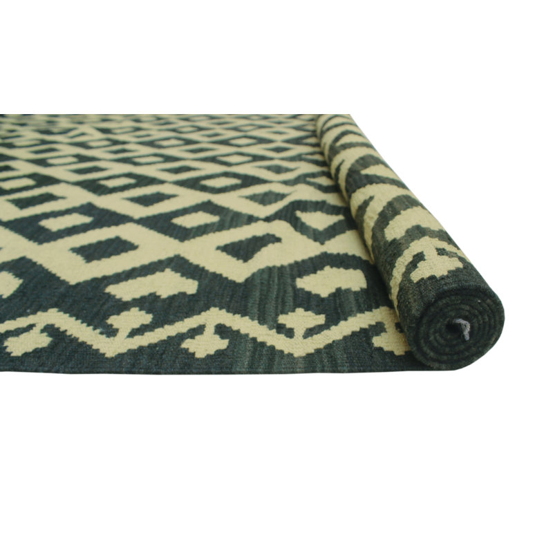 Wool Oriental and Geometric Indoor Rug